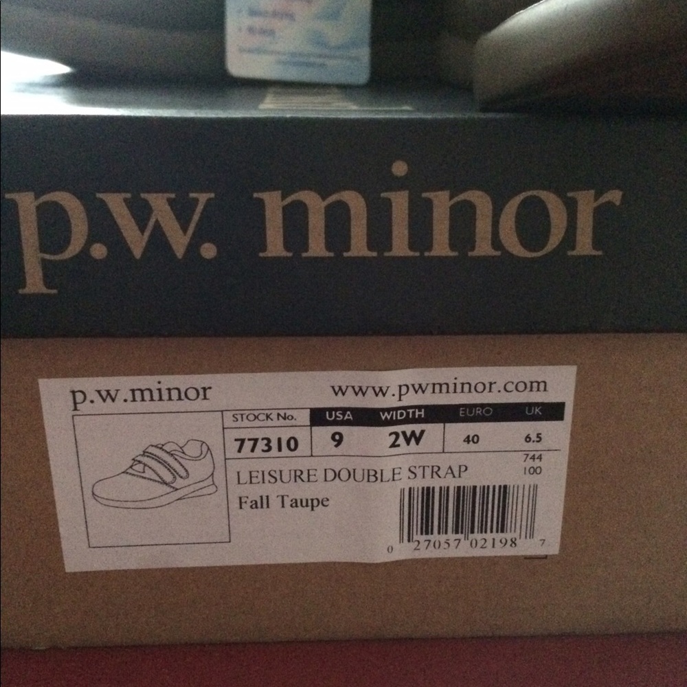 Ladies leisure shoes