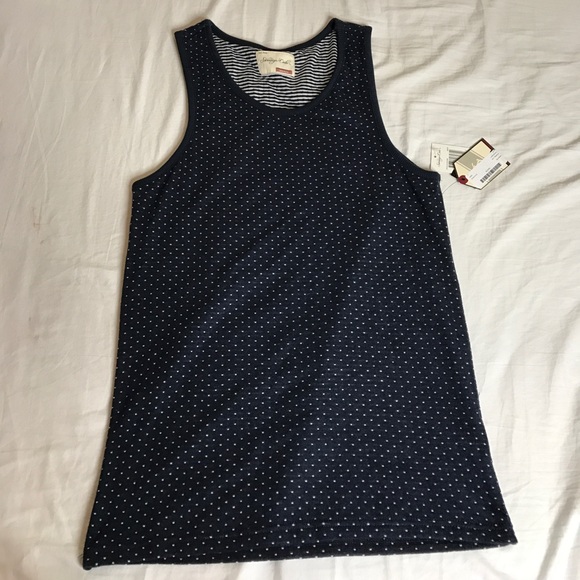 Sovereign Code Tank - Picture 2 of 3