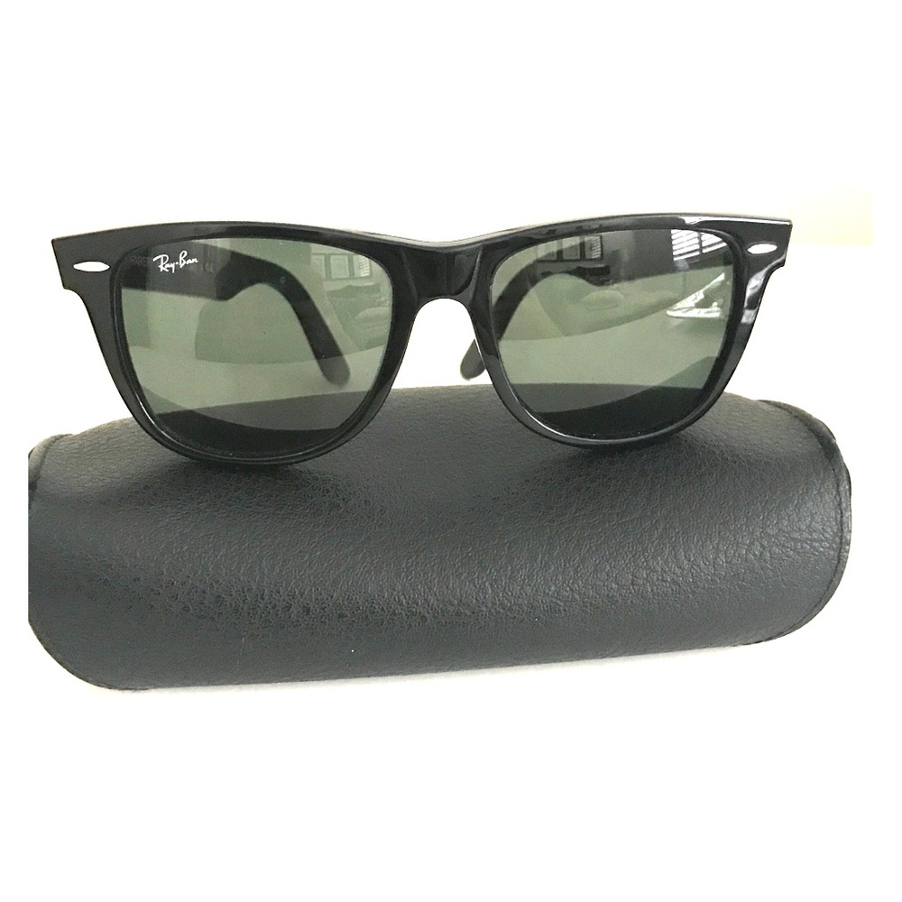 Ray Ban Wayfarer Black Sunglasses