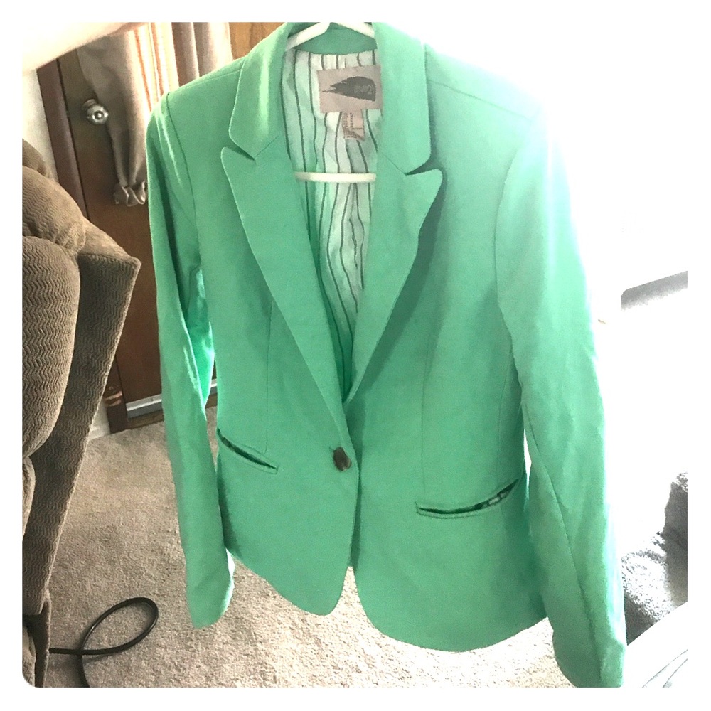 Love 21 mint green blazer