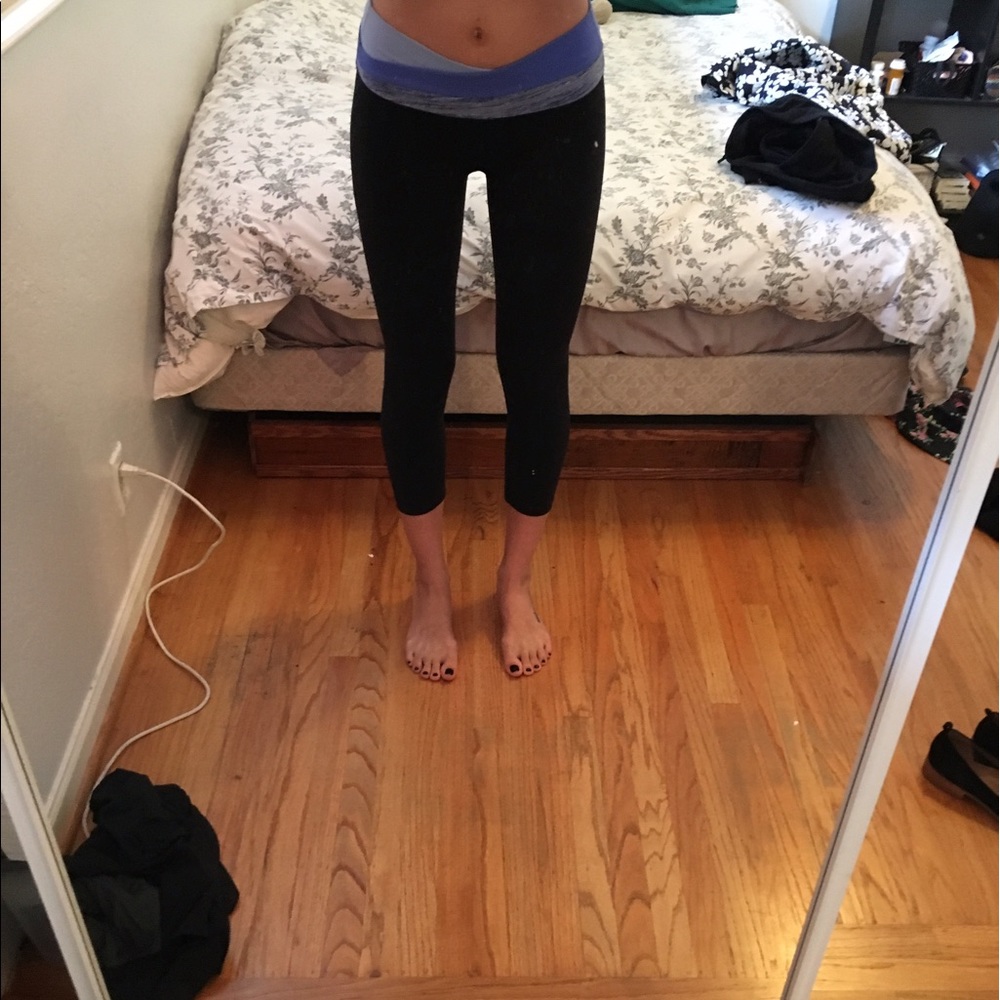 Lululemon Astro Crops