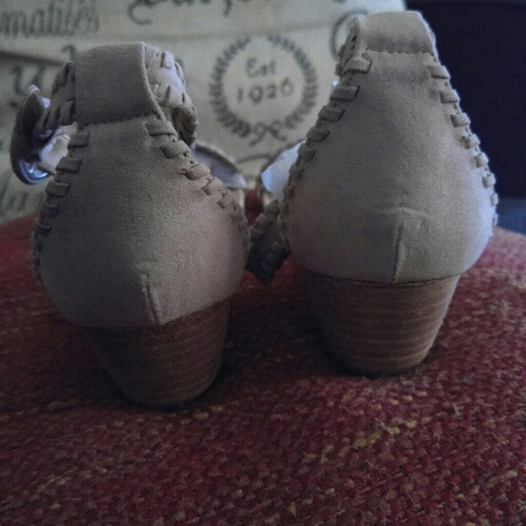 REPORT Miriam Taupe Wedges - Picture 4 of 7