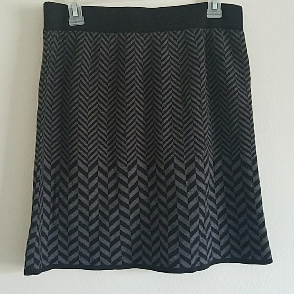 Grey and black skirt