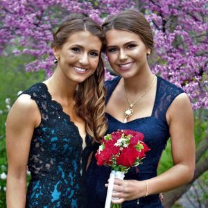 Meet your Posher, Claudia