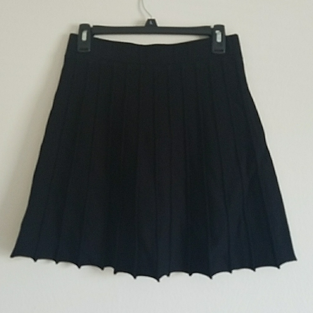 Simple black skirt
