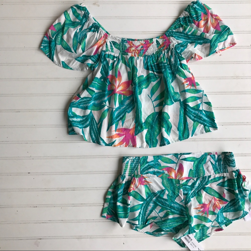 Minkpink Tropical Print Off Shoulder Top