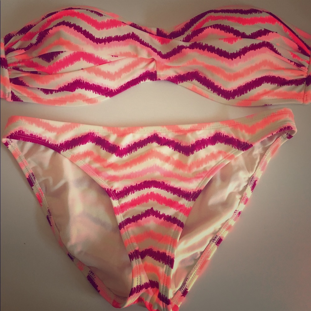 Body Glove Bikini NWOT