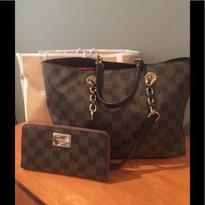 Reserved for lovepinkfashion