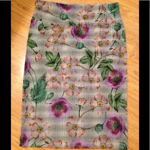 LuLaRoe Floral Large Cassie NWOT