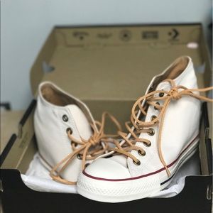 Converse Wedges
