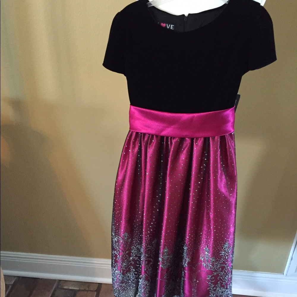 Girl's Holiday Dress