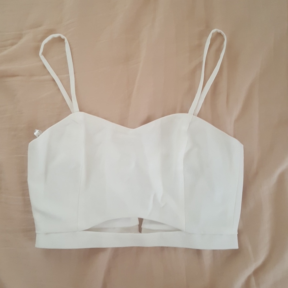 MISSGUIDED bralette top