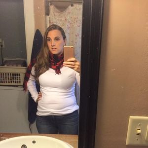 Meet your Posher, Janet