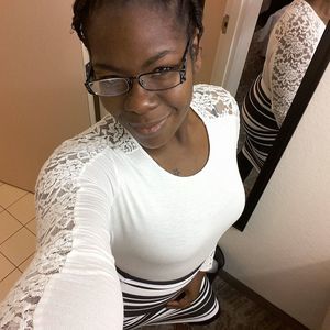 Meet your Posher, Shae