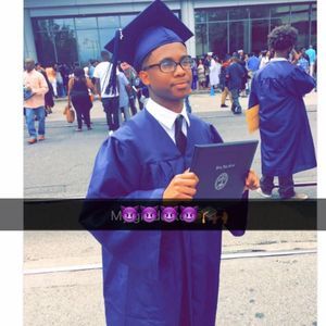 Meet your Posher, Deandre