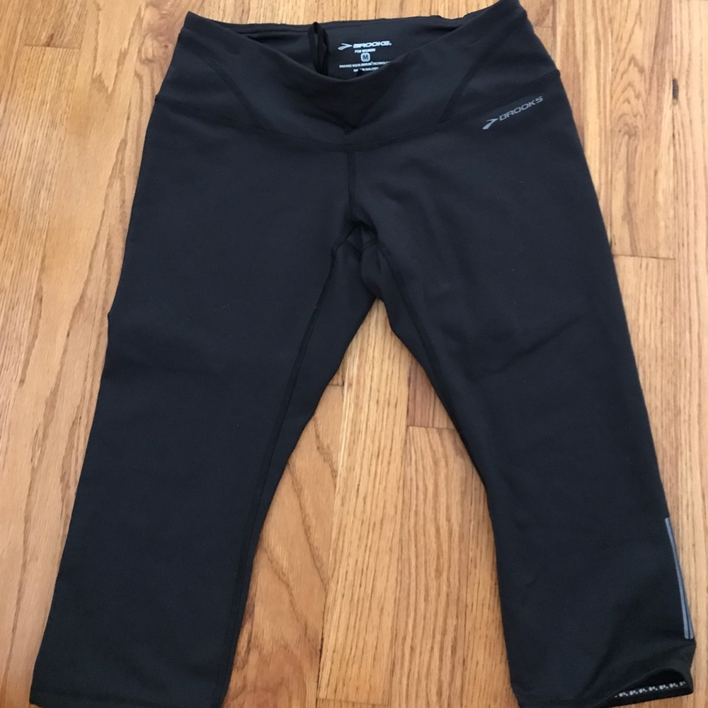 Brooks Capri running pants