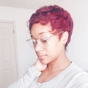 Meet your Posher, Krystal