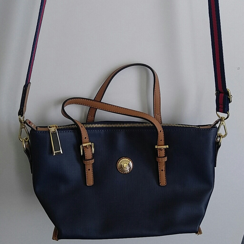 Tommy Hilfiger sling