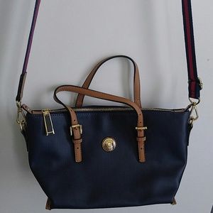 Tommy Hilfiger sling