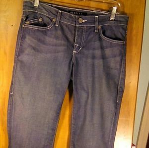 ROCK & REPUBLIC CUFFED CAPRIS SIZE 28