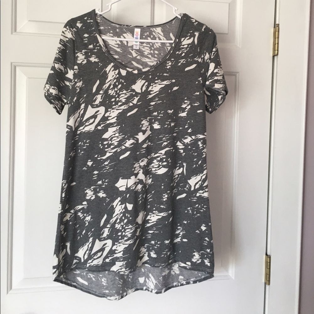 LuLaroe Classic T