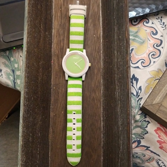 Sprout Watch - Picture 2 of 8