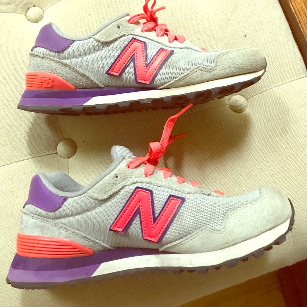 New Balance 515 with a pop of colour!