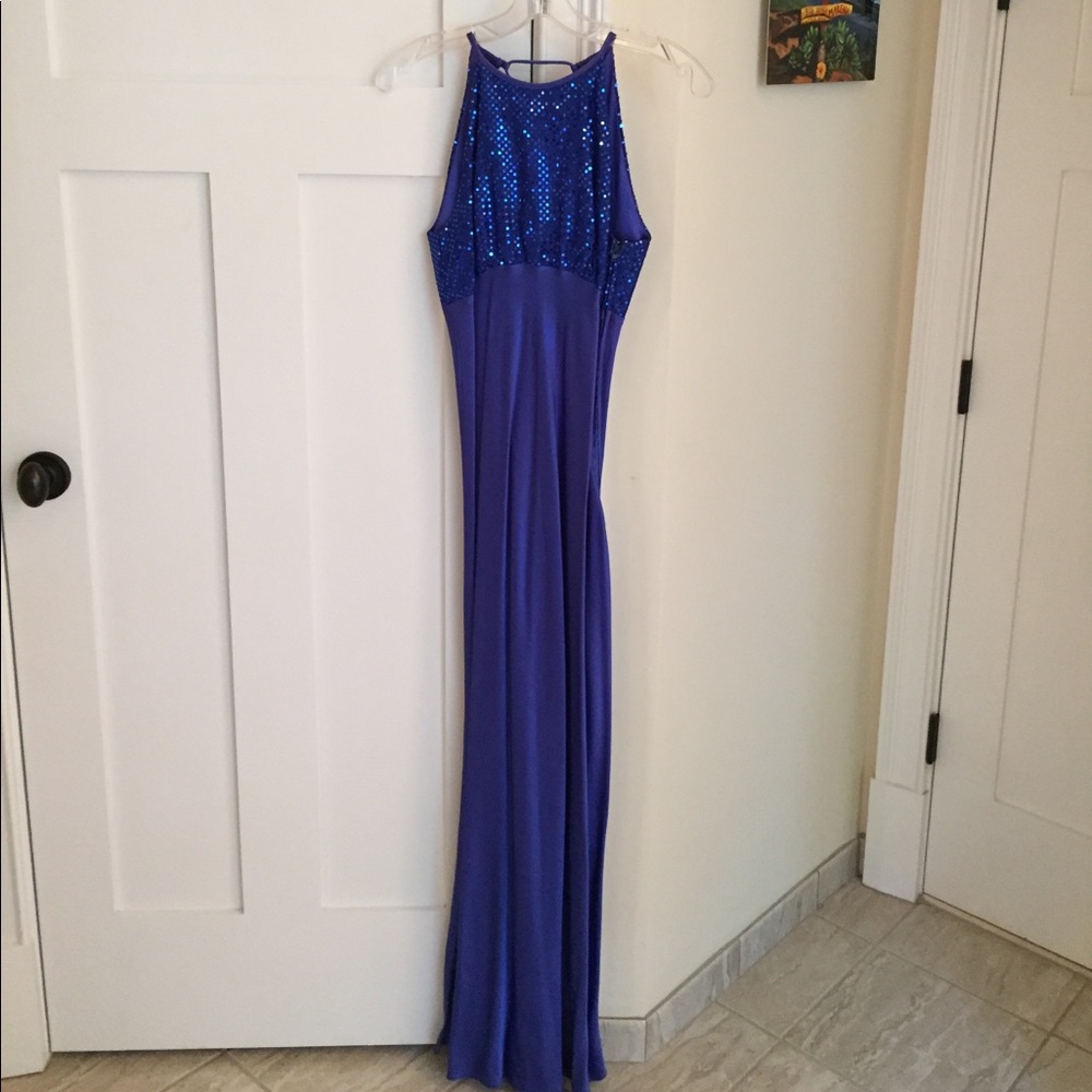 Formal blue silk and sequined dress size 5/6