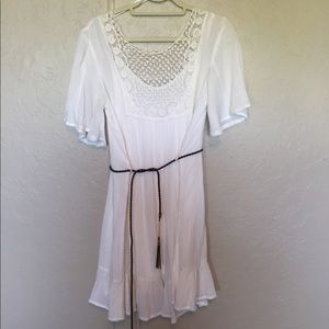 HIPPIE WHITE DRESS