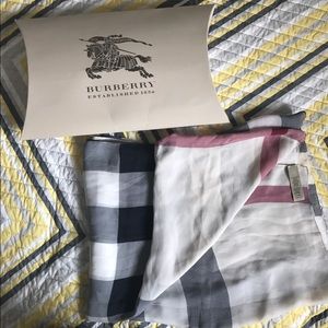 BEAUTIFUL BURBERRY SILK SCARF!!
