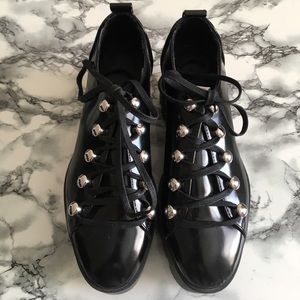 NEVER WORN Platforms