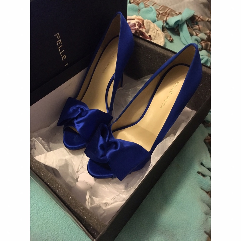 Pelle Moda Satin Heels