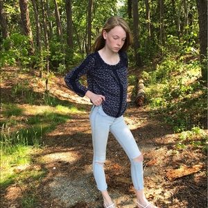 Meet your Posher, Noelle