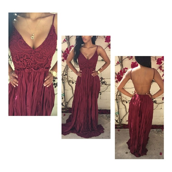 Two Sexy backless Sundresses - Picture 2 of 4