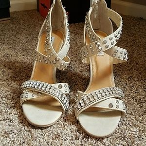 Size 8.5 heels