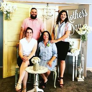 Meet your Posher, Bobby