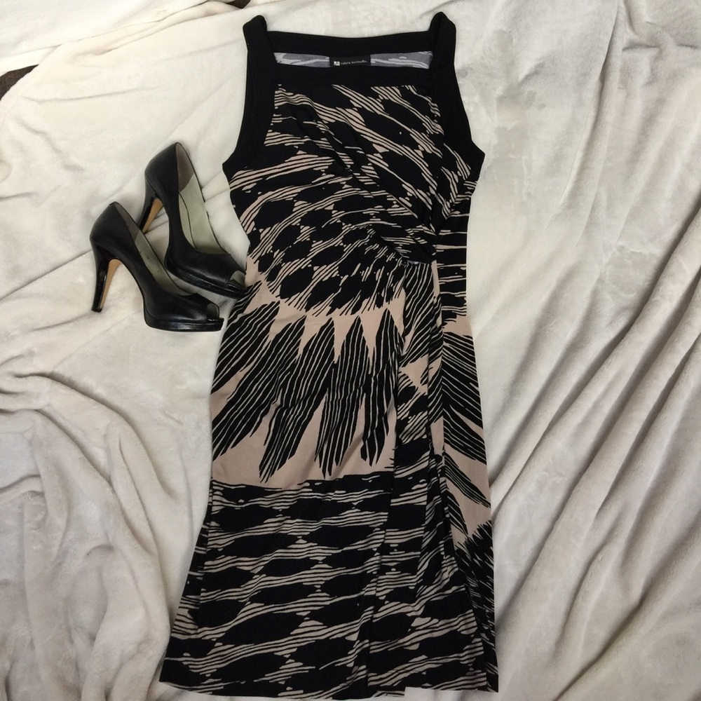 NWOT dress 💕💕 size 6