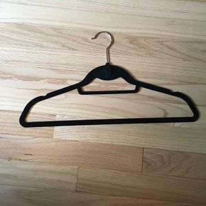 40-pack of velvet wrapped hangers