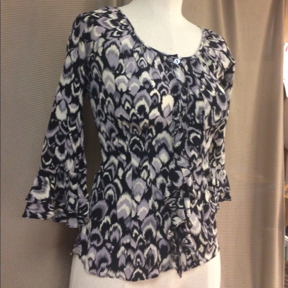 Laila & Savannah 100% silk blouse