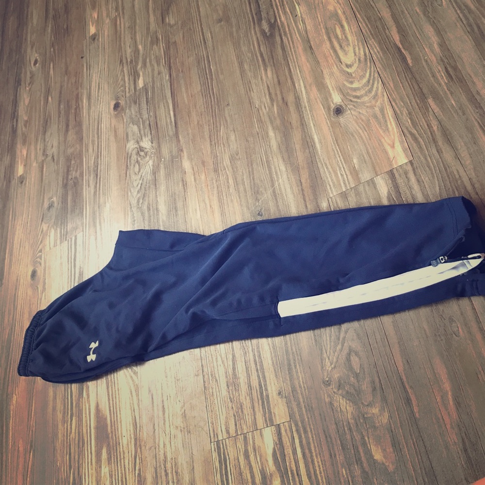 Under armor pants