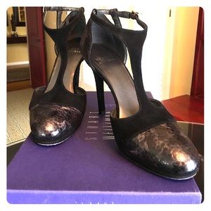 Stuart Weitzman TIRANA T Strap Heals.