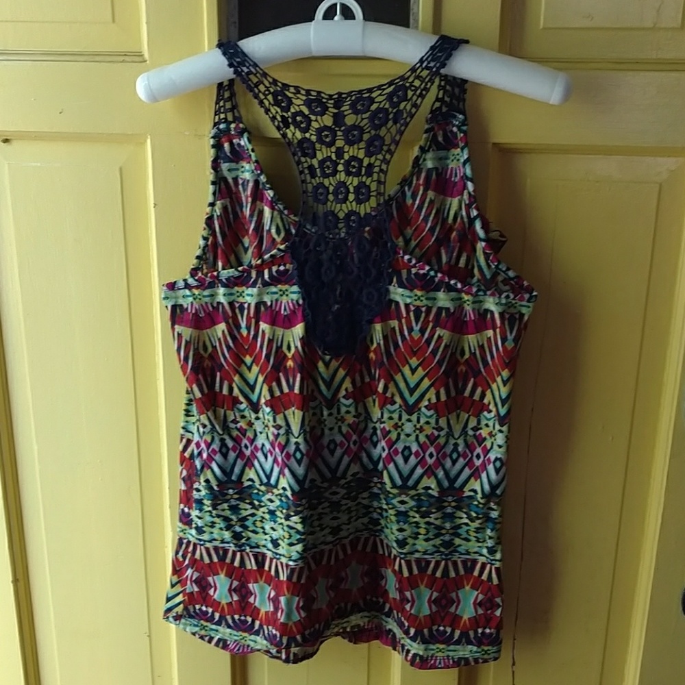 Tank top - Picture 2 of 3