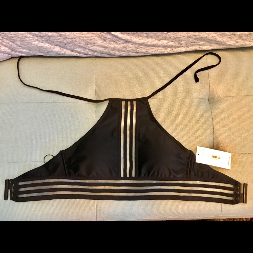 NWT high neck bikini top