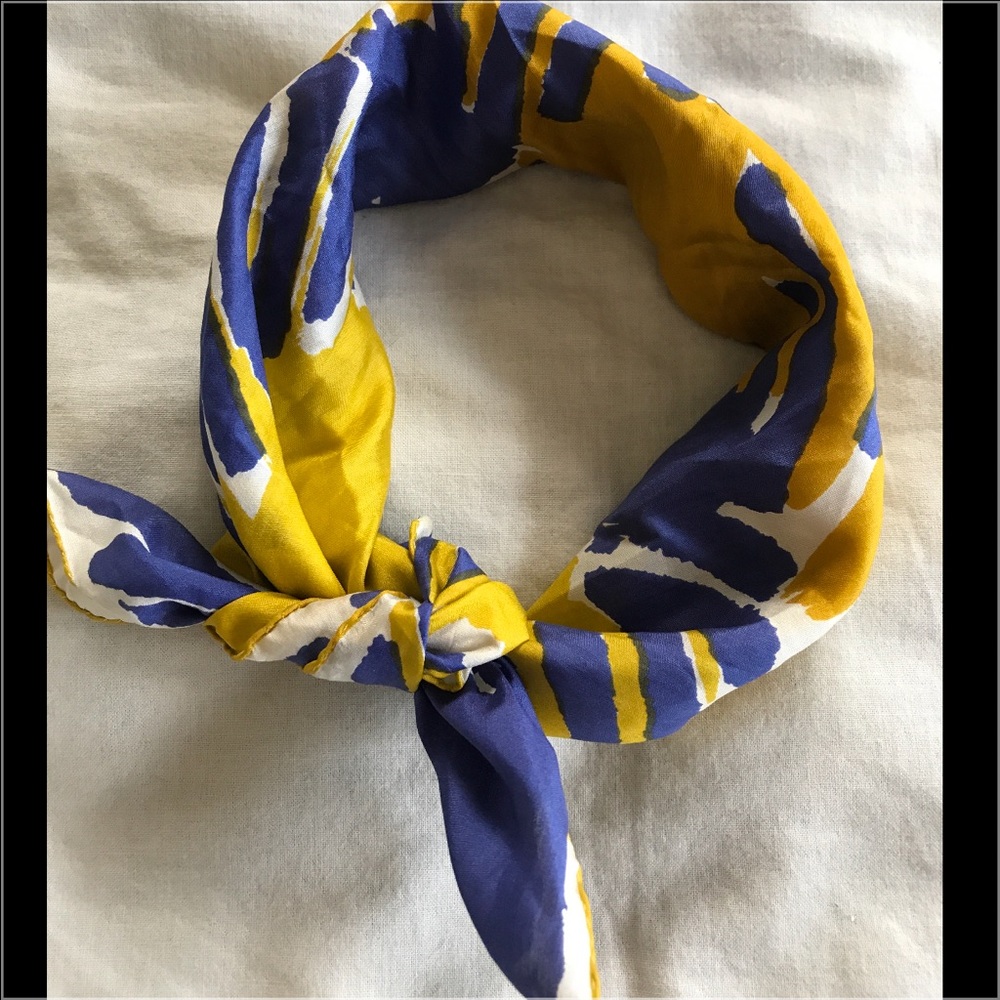 VINTAGE 1950's Vera Silk Scarf