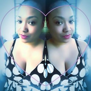 Meet your Posher, Nina