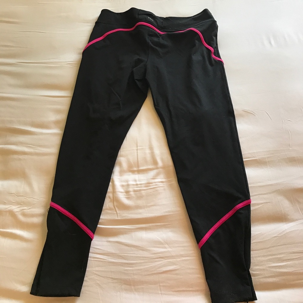 Black and Pink Victoria's Secret Sport Leggings - Picture 3 of 5