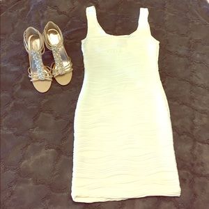 White fitted dress M