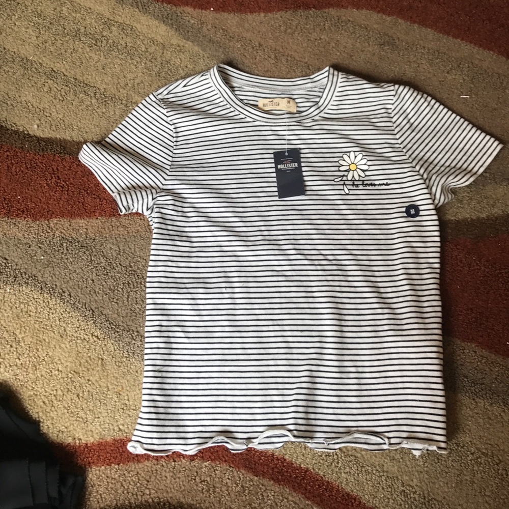 Hollister shirt