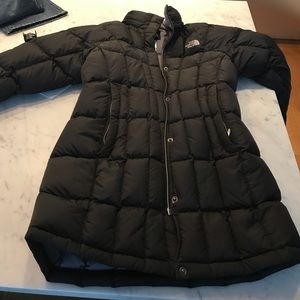 Girls North Face Puffer Jacket