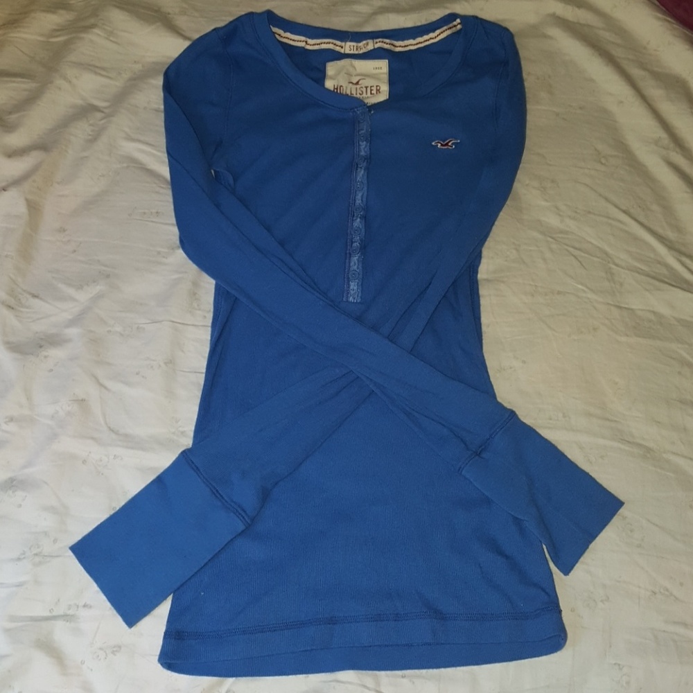 Hollister Blue Sweater